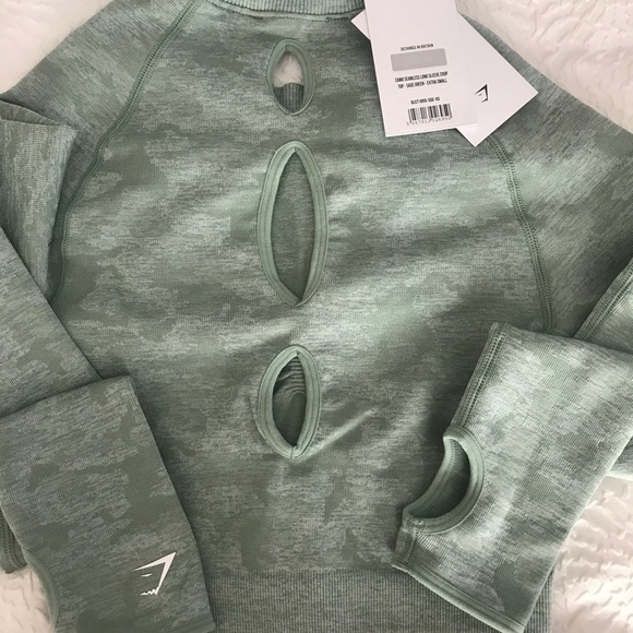 Gymshark Camo Seamless Long Sleeve Crop Top NWT - Picture 3 of 4